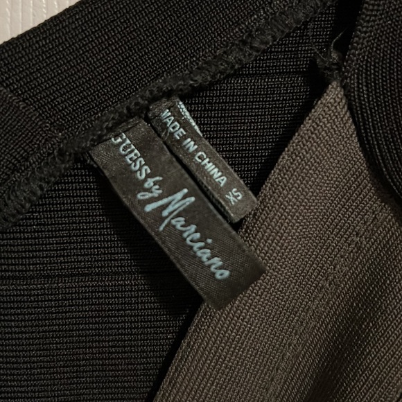 MARCIANO BANDAGE DRESS - Picture 4 of 6